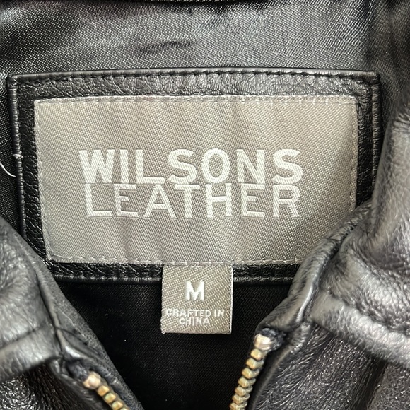 Wilsons Leather Fitted Tapered Black Leather Jacket Size Medium - Picture 5 of 14